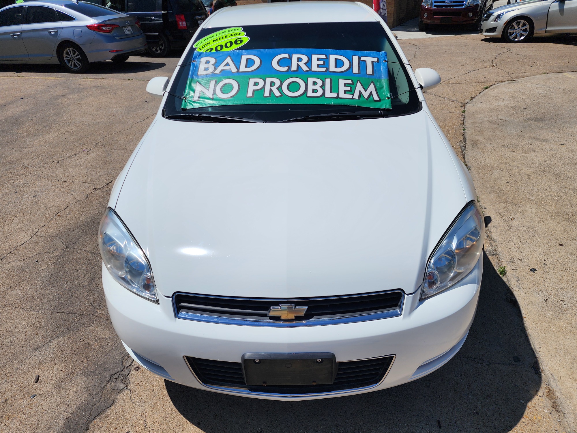 2006 WHITE Chevrolet Impala (2G1WB58K069) , located at 2660 S.Garland Avenue, Garland, TX, 75041, (469) 298-3118, 32.885551, -96.655602 - Photo #8
